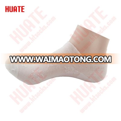 Nice knitted Pattern Meshed Breathable Summer Women Boat Socks With Orthogonal Heel